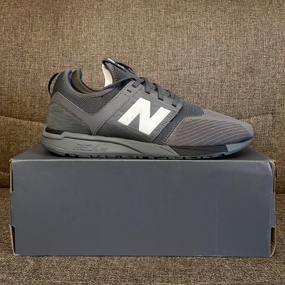 New Balance 247